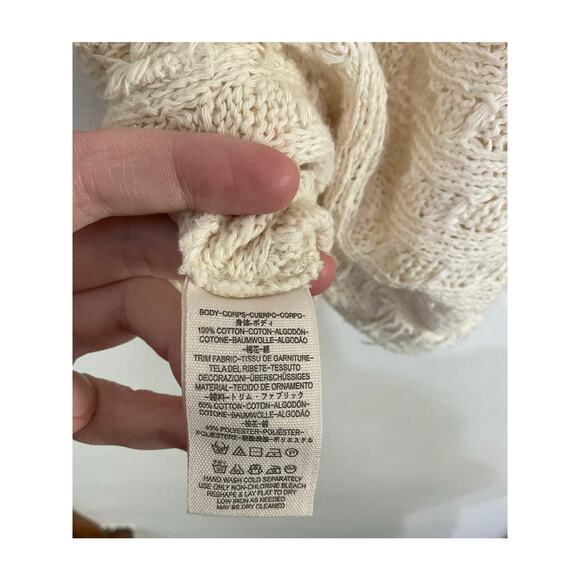 FREE PEOPLE Cream Knit Fringe V-Neck Thiens Hacci Dolman Sleeve Sweater XS - Picture 7 of 7